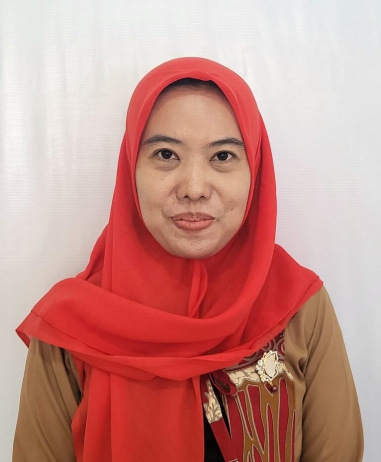 Novita Listyaningrum, S.H., M.H.
